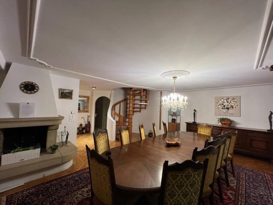 Chalet Maithili Lauterbrunnen -152-Year-Old Majestic Chalet Bagian luar foto